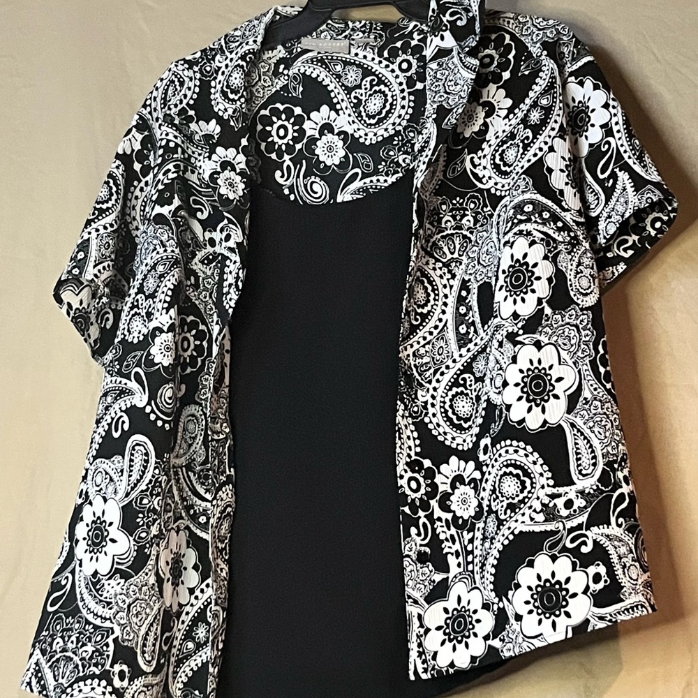 Kim Rogers One Piece 1X Top With Small Shoulder Pads